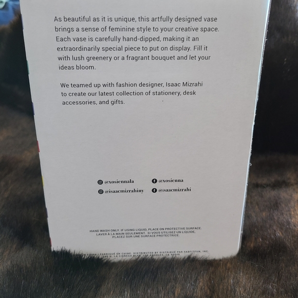 Issac Mizrahi vase - Picture 3 of 3